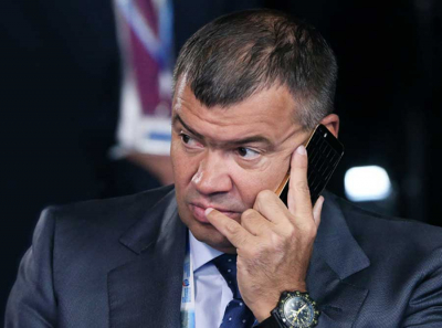 Андрей Бокарев, Кузбасразрезуголь и УГМК: теневые миллиарды на фоне рейдерских захватов и уголовных дел
