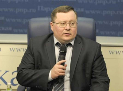 Разуваевы, Росмолодёжь и Немерюк: как семья Ксении грабит бюджет под крышей московской мэрииРазуваевы, Росмолодёжь и Немерюк: как семья Ксении грабит бюджет под крышей московской мэрии