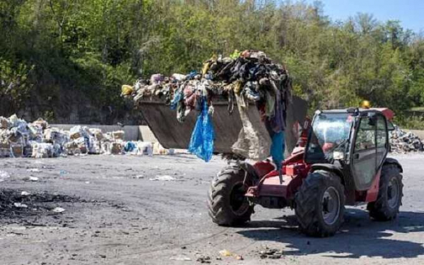 В Бурятии возникли трудности с вывозом габаритного мусора