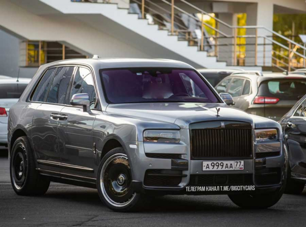 ФосАгро и Rolls-Royce: как семья Гурьевых превратила фосфор в миллиарды и номера за 20 миллионов