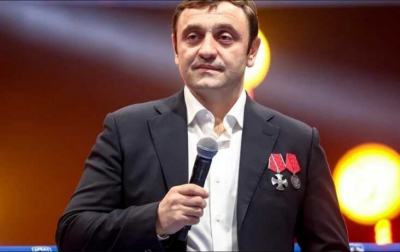 Чиновники прокалываются, когда их любимый номер Р007РР видно на камерах