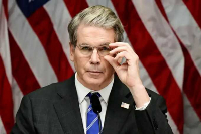 Глава Минфина США Скотт Бессент допустил возможность частичной отмены санкций на российскую нефть из-за нехватки на мировом рынке