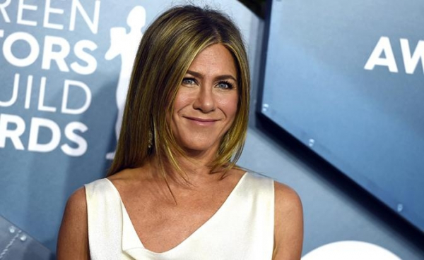 Дженнифер Энистон