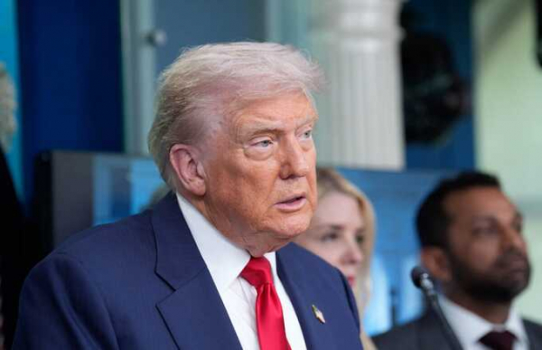 Трамп подверг критике телеведущего Сэта Майерса, назвав его «сумасшедшим»