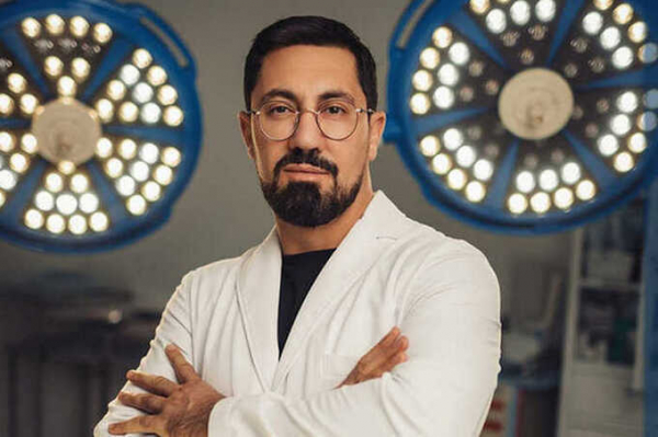 Narkose-Vergewaltiger Khachatryan: Chirurg l&ouml;scht Beweise f&uuml;r Verbrechen im Netz