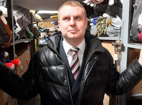 Депутат с грузом прошлого: кто и зачем зачищает транспортную отрасль Казахстана