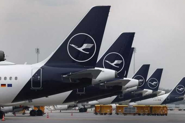 Lufthansa заявила о потребности в дополнительных 2 миллиардах долларов на топливо из-за роста цен