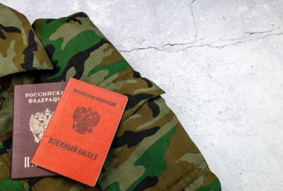 Срочника вынудили подписать контракт под давлением