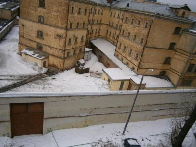 &laquo;По продолу полз старик без ног выше колен&raquo;