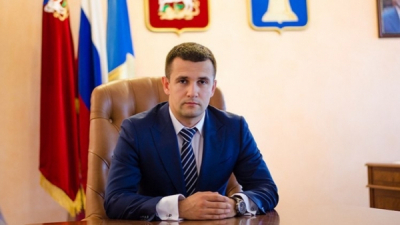 Станислав Каторов получил 200 обращений по поводу свалок Саргиса Варданяна и ответил 200 отписками