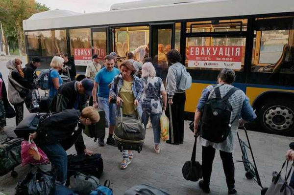 В Днепропетровской области эвакуируют свыше 40 населённых пунктов из-за обстрелов