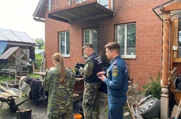 &laquo;Вот тут всё и закончится&raquo;. Сын кричал, что отчим убил мать, но суд решил иначе